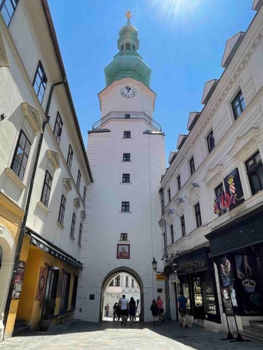 Good Old Times Apartment Bratislava Exterior photo